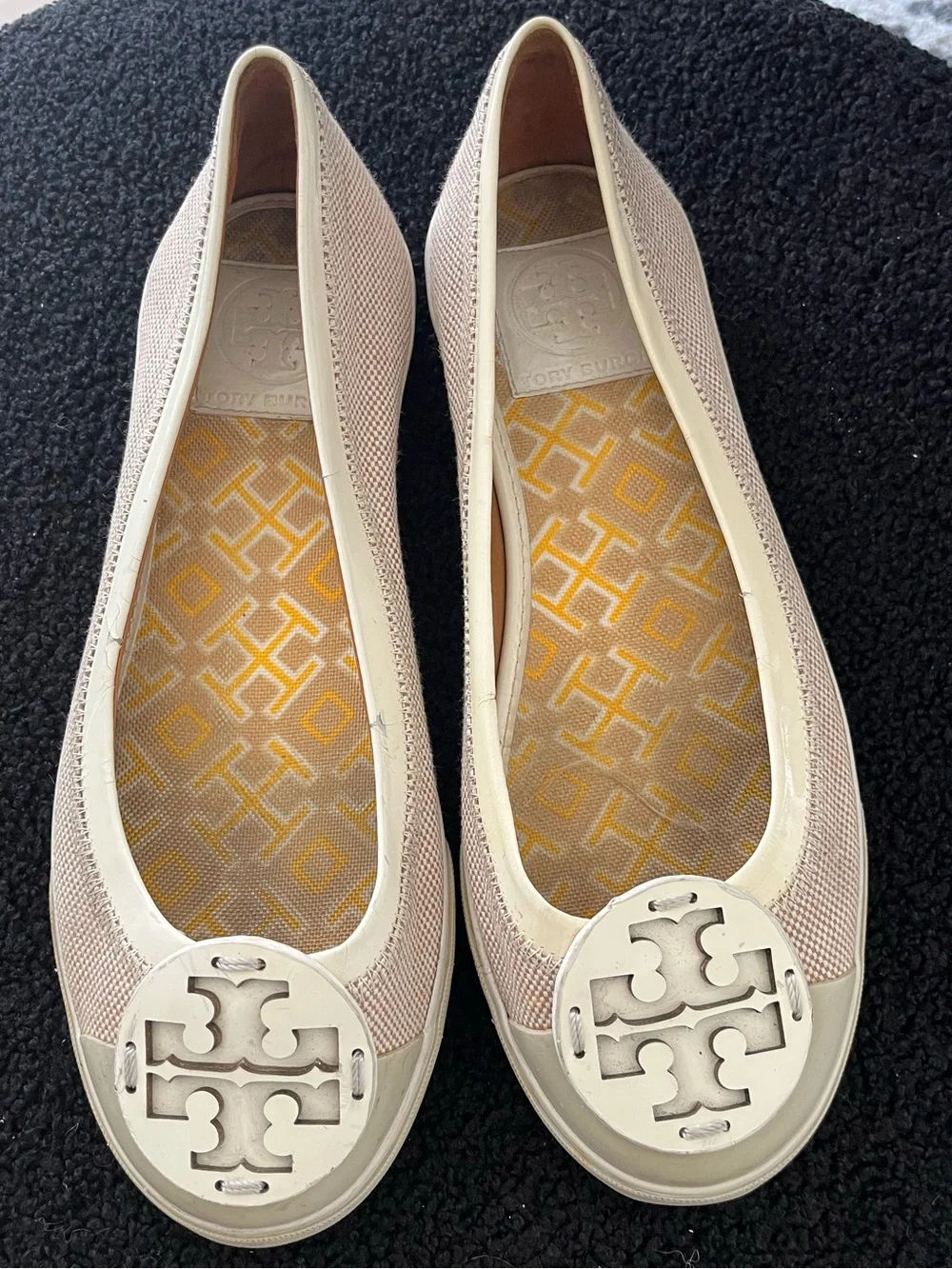 Tory Burch Cream Logo Round-Toe Ballet Flats